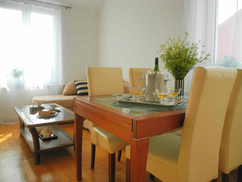 Apartments Antonela Jezera Bagian luar foto